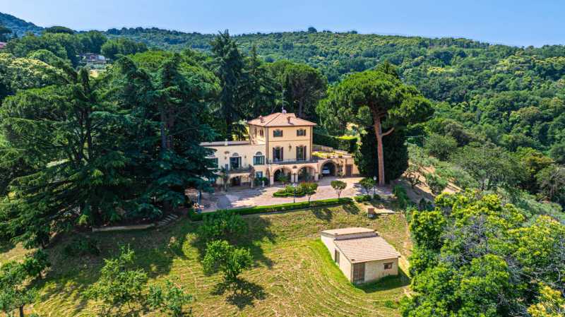 Frascati, prabangi vila šalia Romos