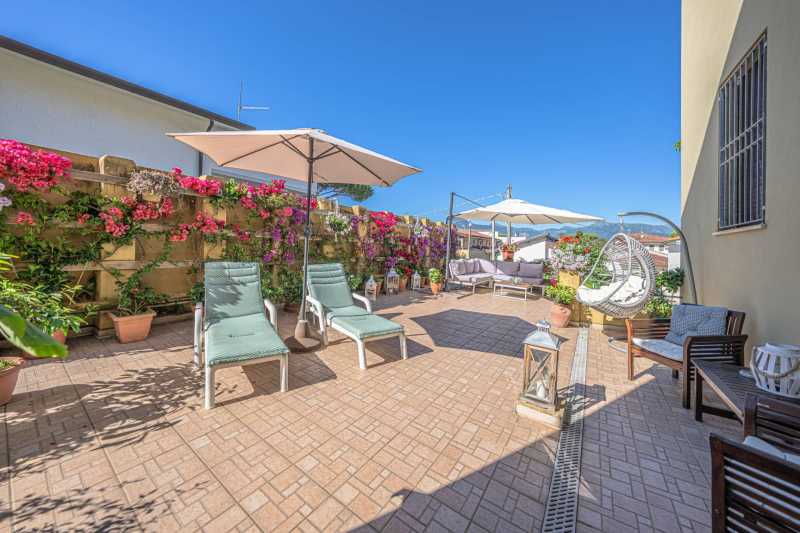 Parduodamas stilingas viešbutis Lido di Camaiore