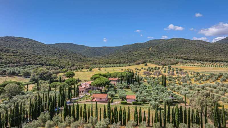 Parduodamas stilingas agroturizmas Puntone