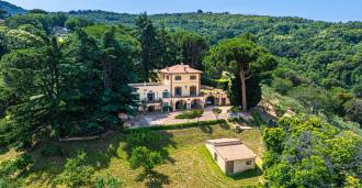 Frascati, prabangi vila šalia Romos